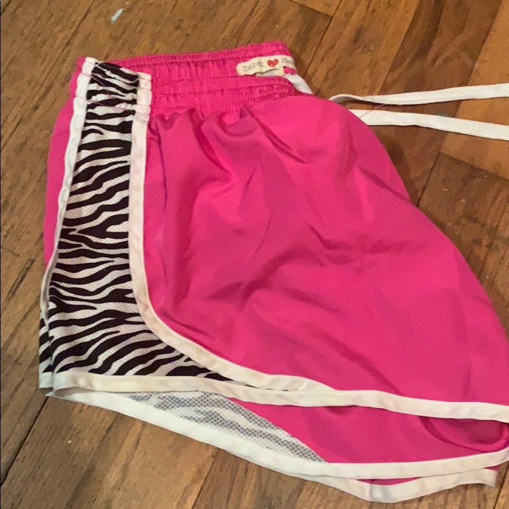 medium Derek heart pink zebra shorts